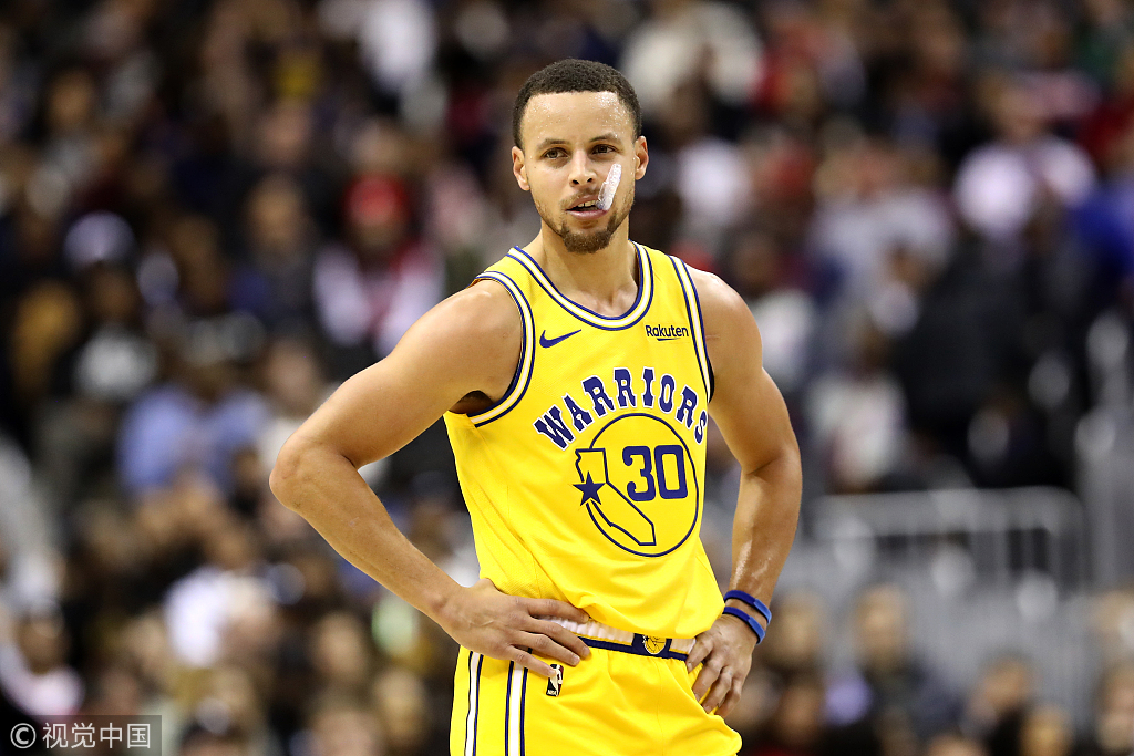 着冰雪运动 着冰雪运动