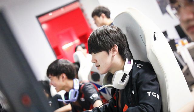 功故事告诉 功故事告诉