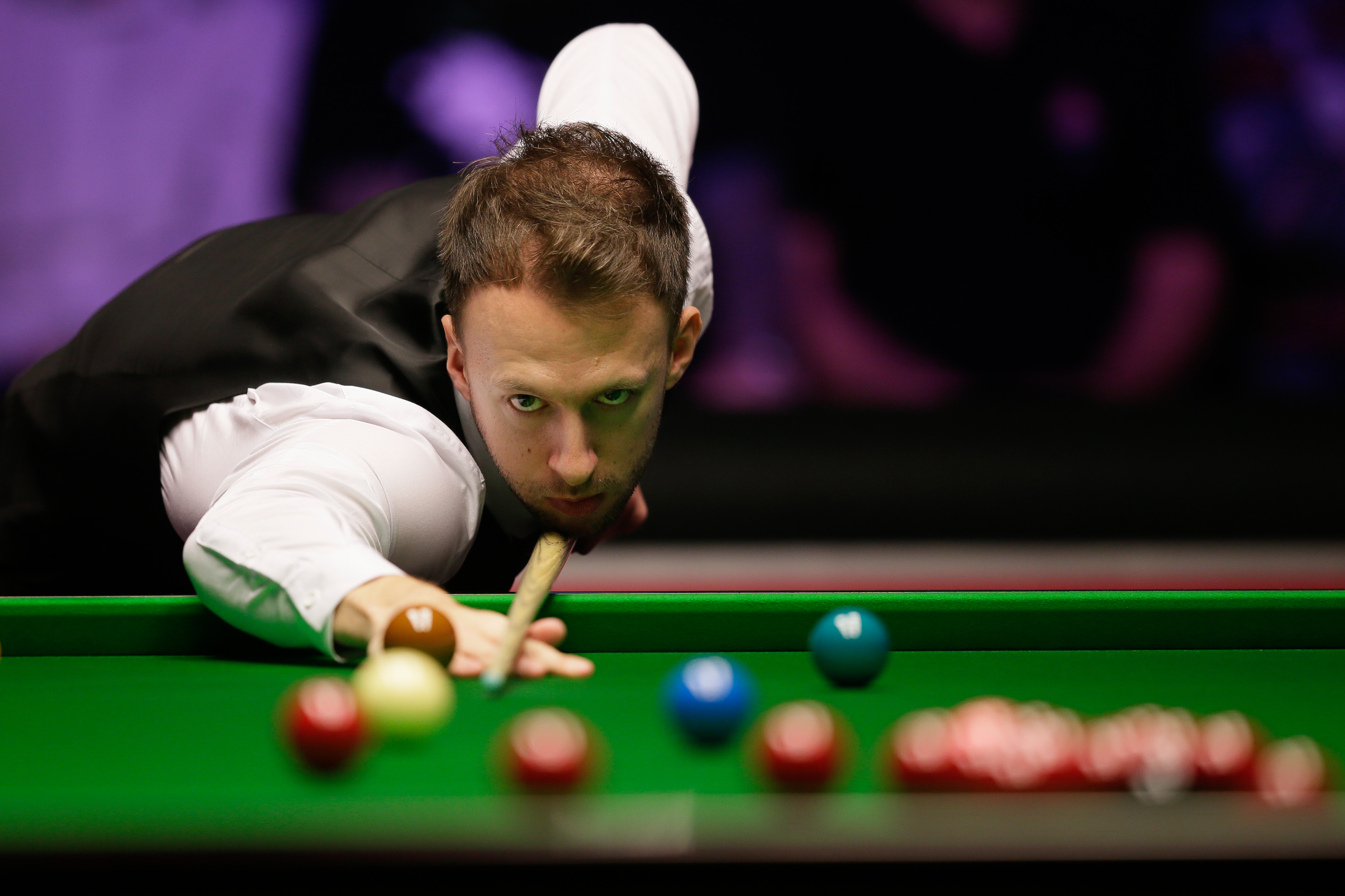 一位球员都 一位球员都