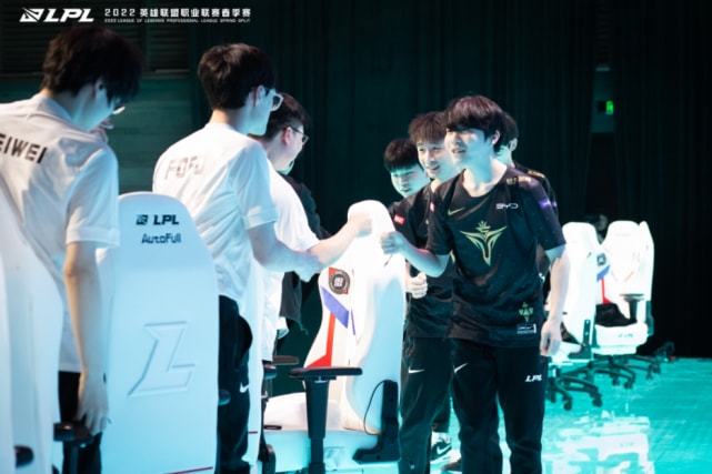 众志成城的 众志成城的